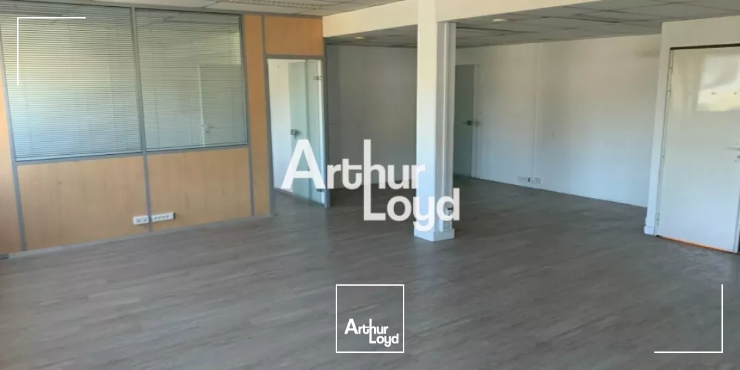 Bureaux rénovés 168 m² à louer Mougins - Proximité Sophia Antipolis