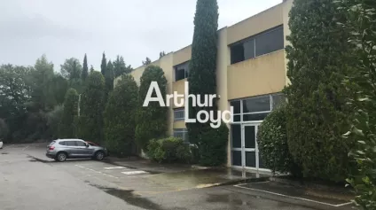 Bureaux cloisonnés et climatisés 187 m² à louer Grasse - Offre immobilière - Arthur Loyd