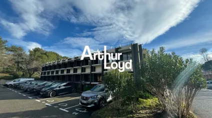 Bureaux à la location 446 m² en R+1 - Sophia Antipolis - Offre immobilière - Arthur Loyd
